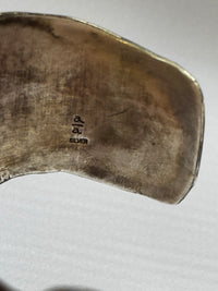 ヴィンテージ　銀製カフブレスレット(彫刻模様)